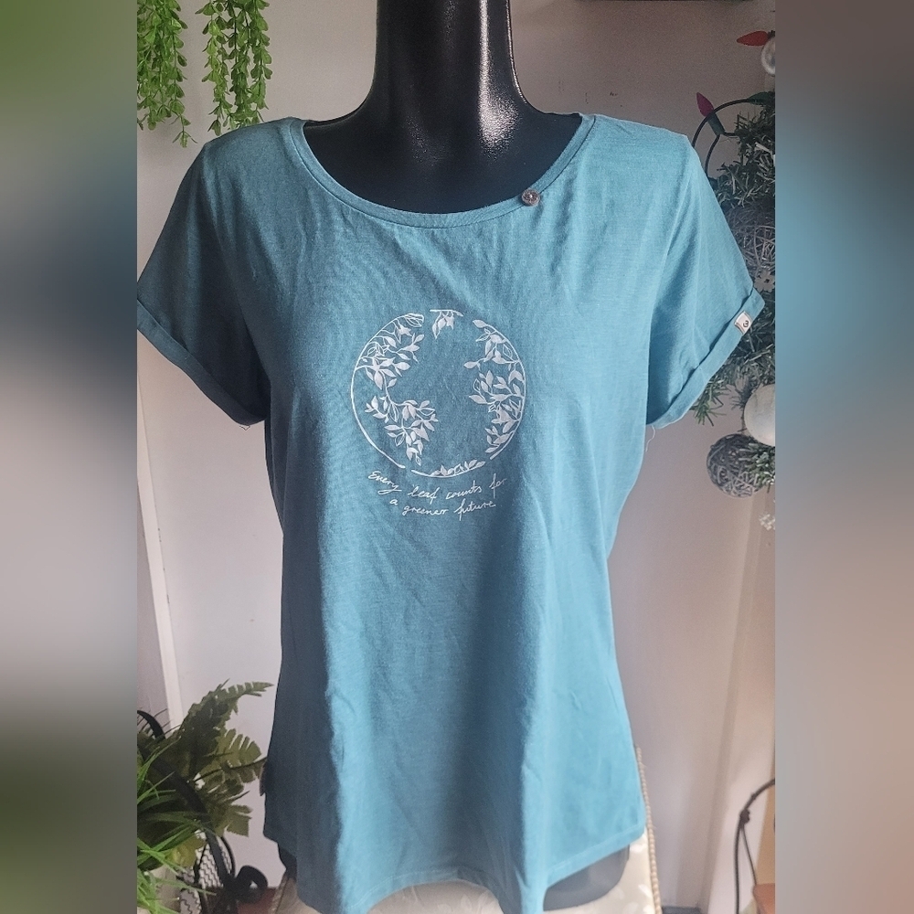 Ragwear Aqua Colored Short Sleeve Top